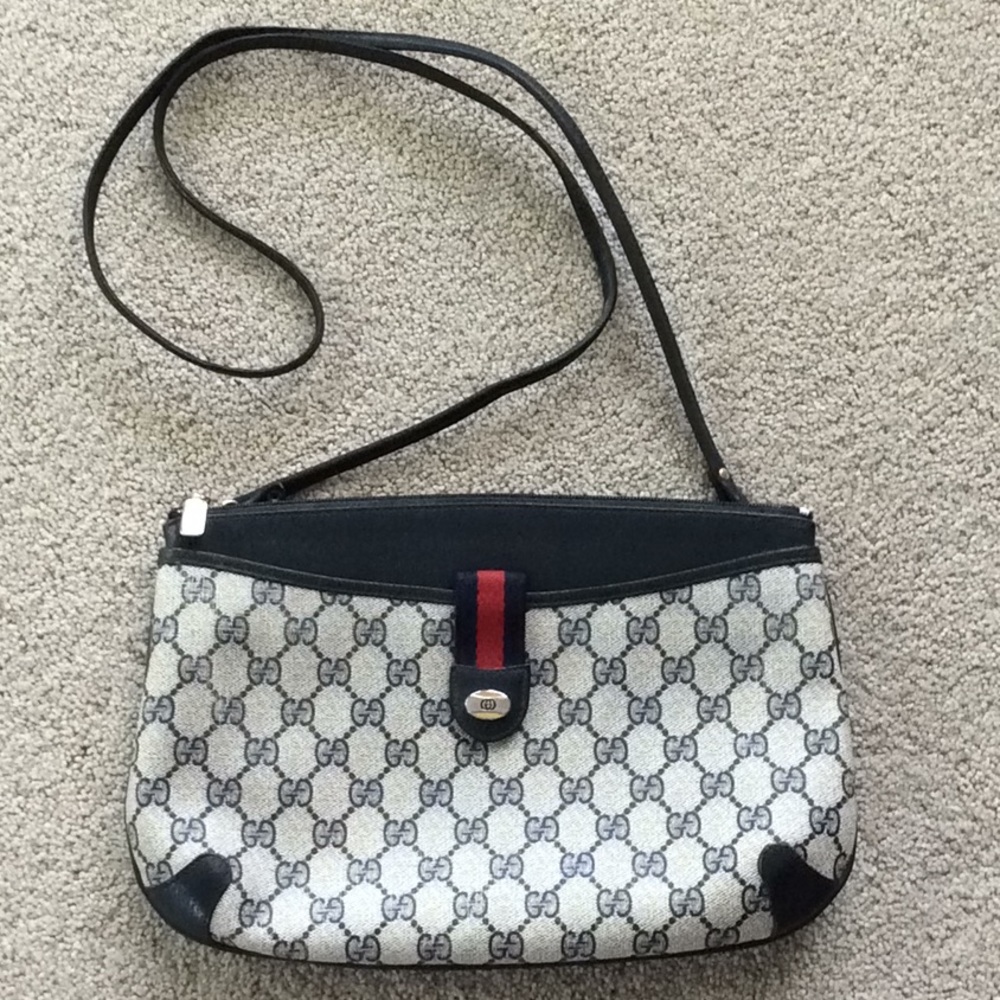 Vintage Gucci crossbody